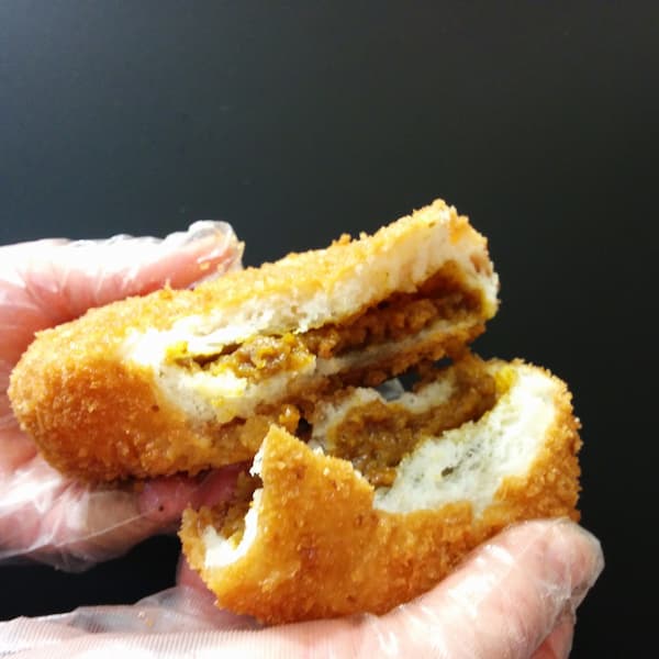 カリカリカレーパン