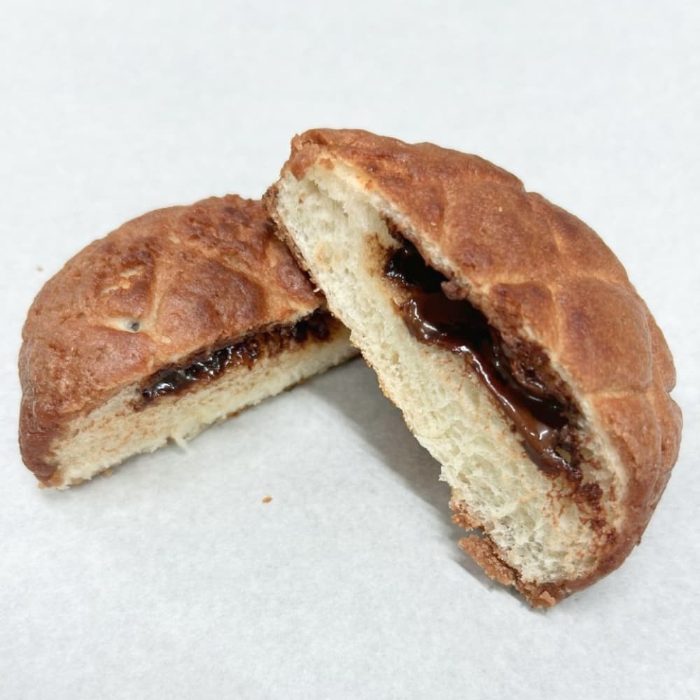 チョコメロンパン ¥198(税込214円)